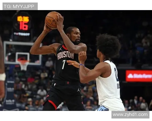 火箭两大功臣出炉，杜兰特这点真该批！申京两点该夸，一人该重用