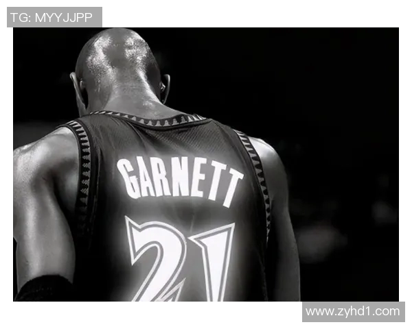 狼记:沃克带着六七件签名的森林狼球衣离开了标靶中心 狼记:沃克带着六七件签名的森林狼球衣离开了标靶中心